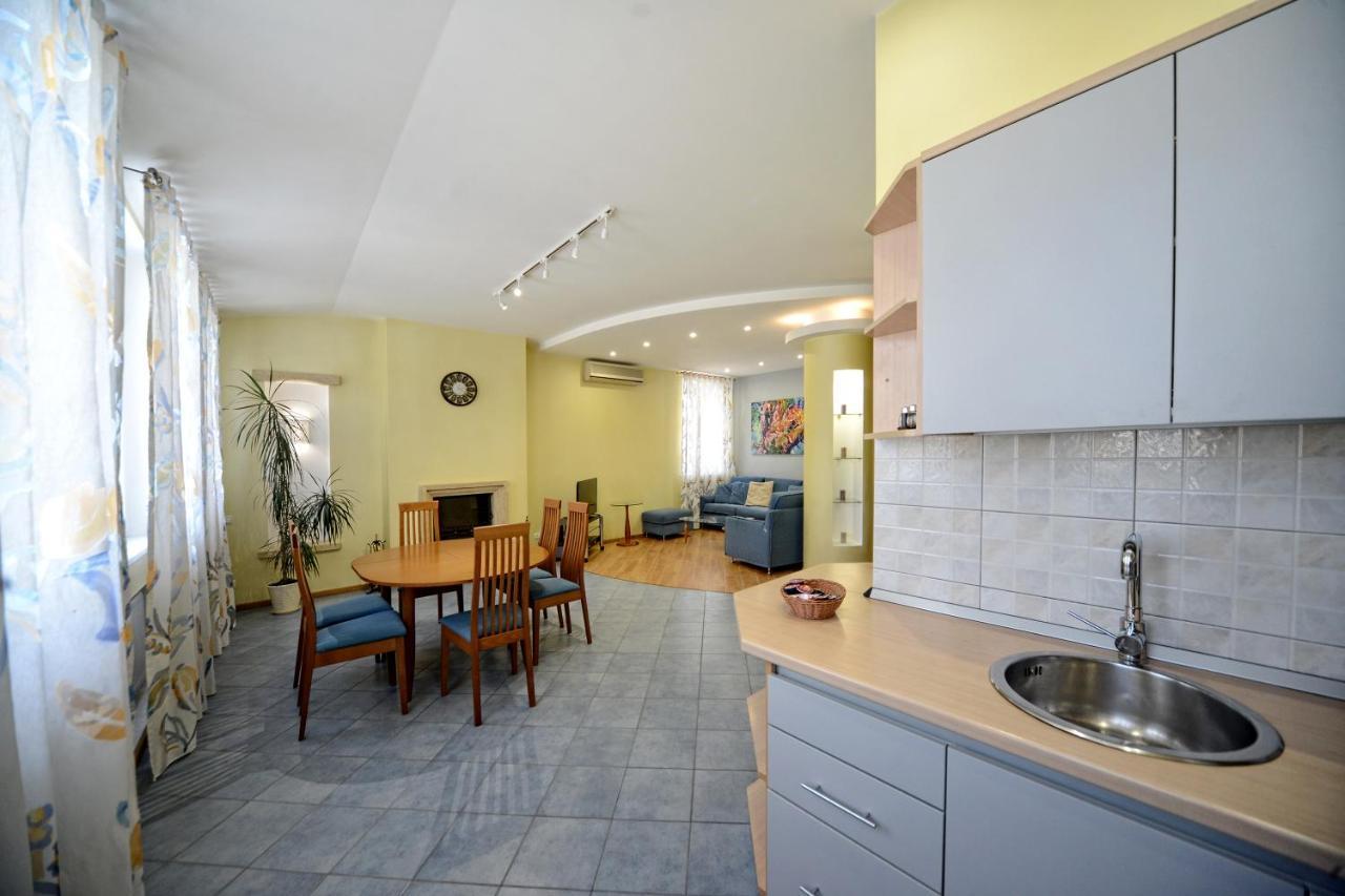 Artol Sophia Apartment Kiev Exterior foto